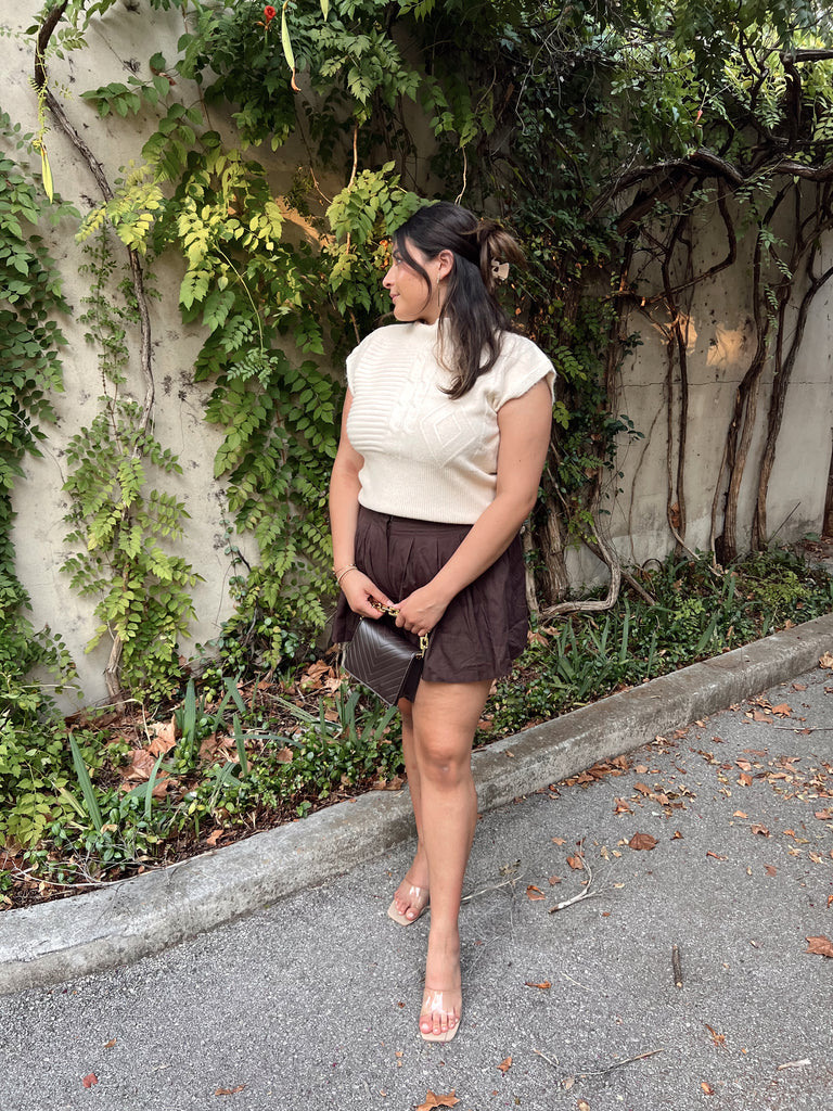 Flora Short