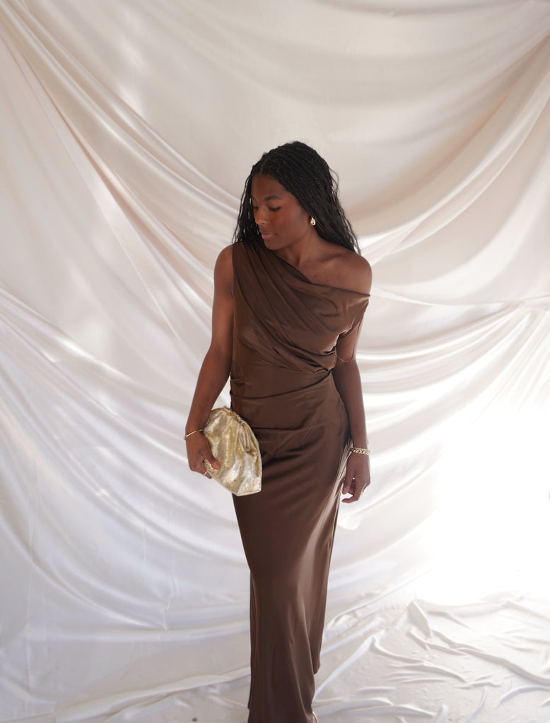 brown cowl neck satin dress long brown satin dress Men's & Women's Jeans, Size:6-7 Year Long Sleeve Crafted from a bronze cn__Sebago_Q3Q4_2021_Campsides_Footwear